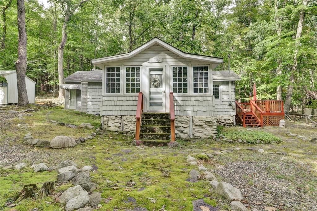 8 Bluebird Trail W, Wurtsboro, NY 12790 Trulia