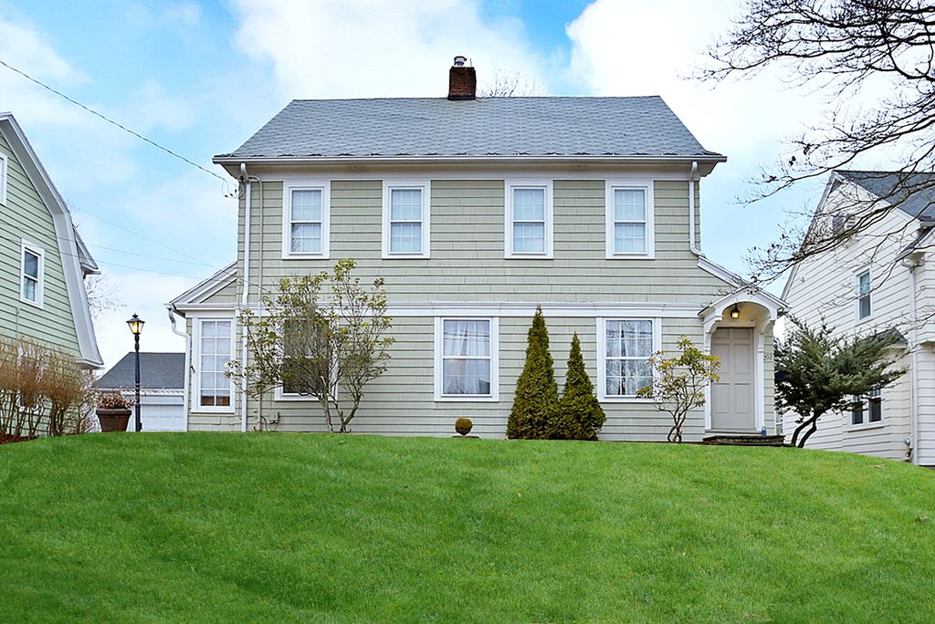 292 Buena Vista Rd, Fairfield, CT 06825