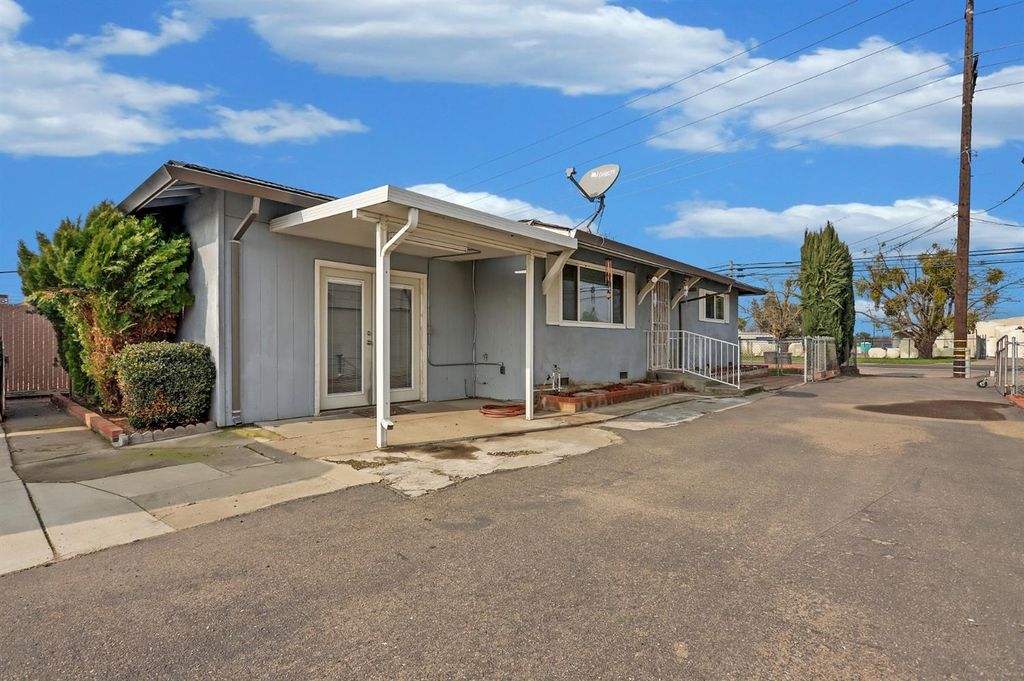 8046 S Ash St, French Camp, CA 95231 Trulia