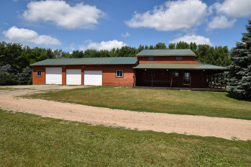 24387 Monroe Ave, Worthington, MN 56187