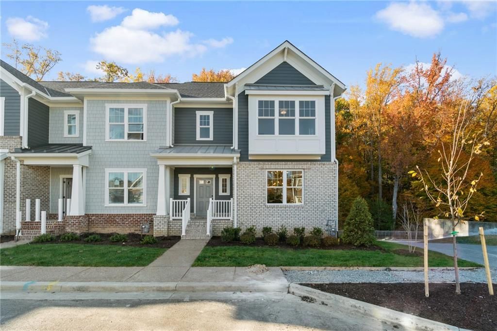 9475 Creek Summit Cir, Richmond, VA 23235