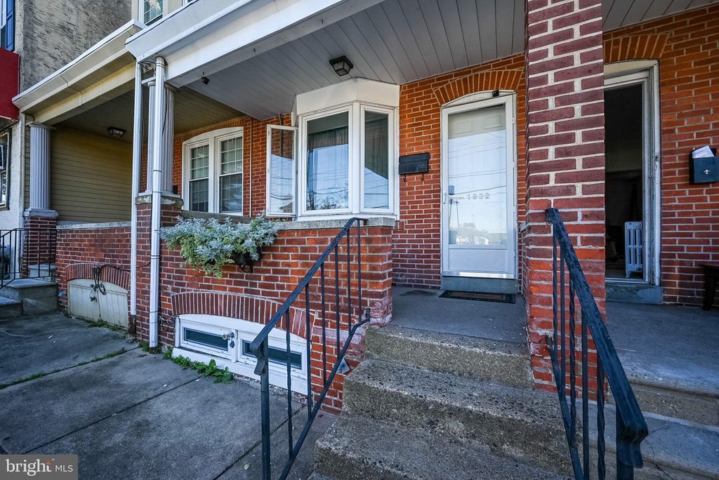 1832 W 11th St, Wilmington, DE 19805