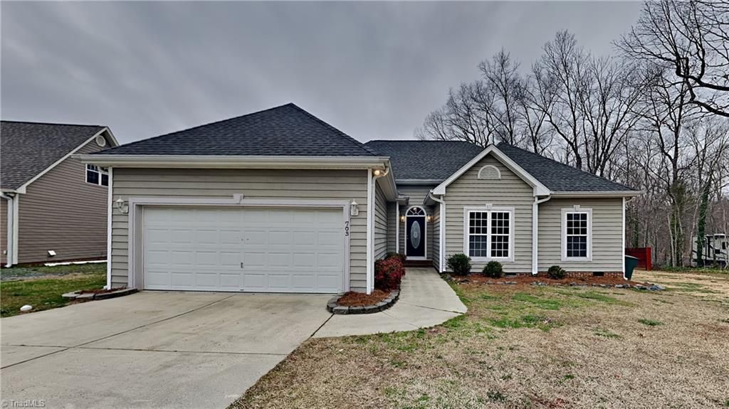 703 Williamsdale Rd, Graham, NC 27253 - See Est. Value, Schools & More