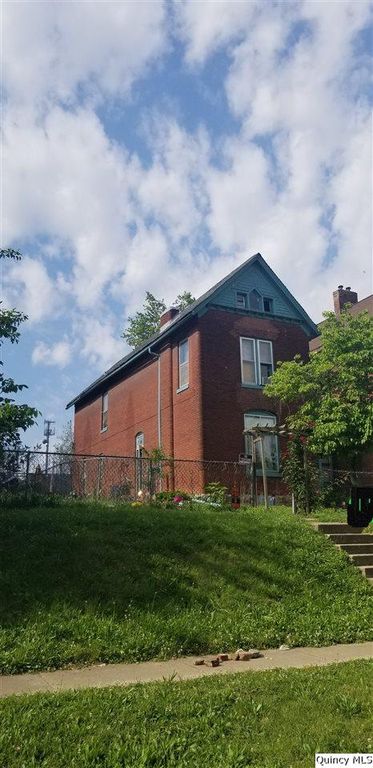 318 Elm St, Quincy, IL 62301