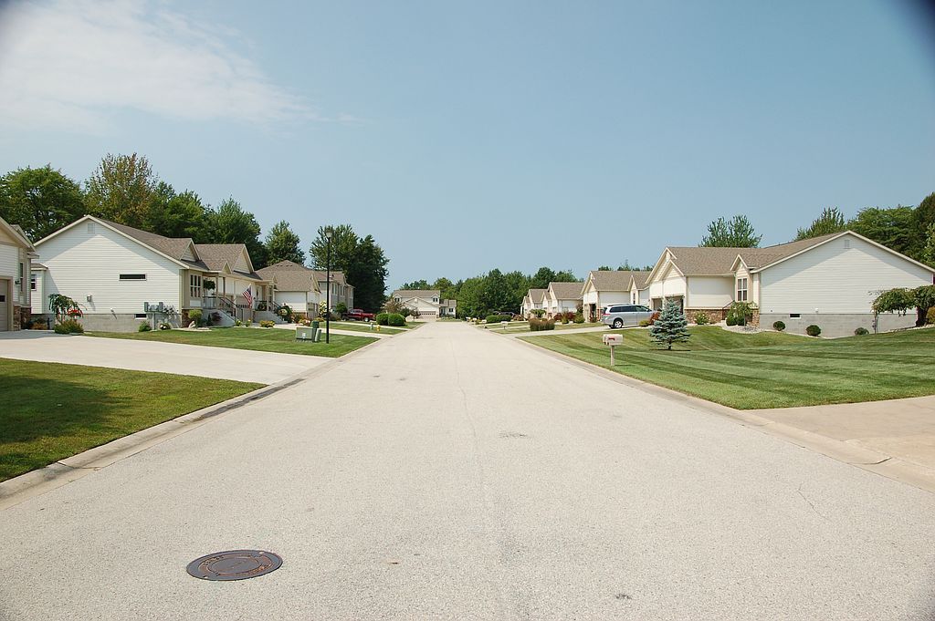 930 N Sandalwood Cir, Norton Shores, MI 49441 Trulia