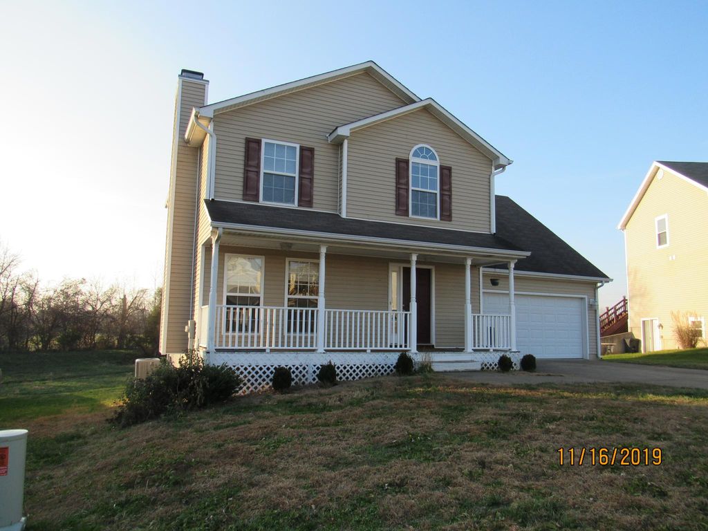704 Clear Spring Ct, Elizabethtown, KY 42701