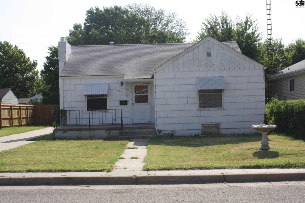 416 Champa St, Pratt, KS 67124