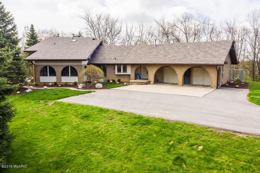 1187 3 Mile Rd NW, Grand Rapids, MI 49544 Trulia