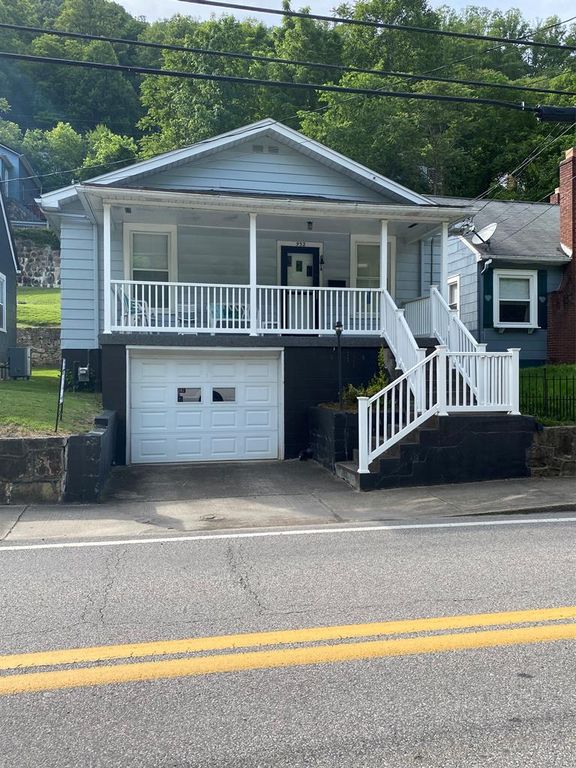 932 Guyandotte Ave, Mullens, WV 25882 Trulia