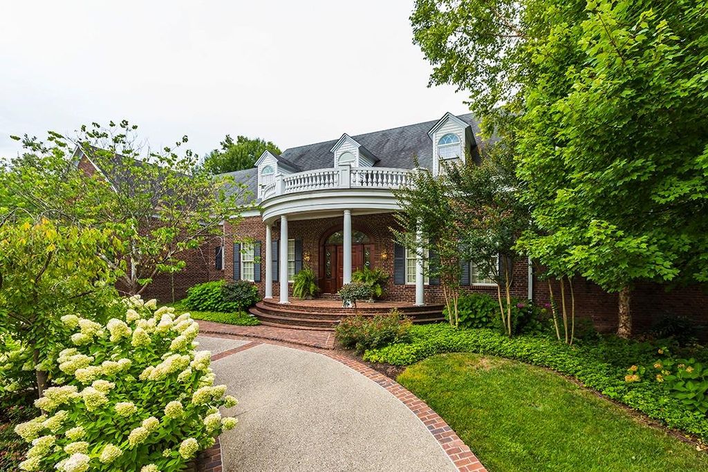 1616 Tates Creek Rd, Lexington, KY 40502