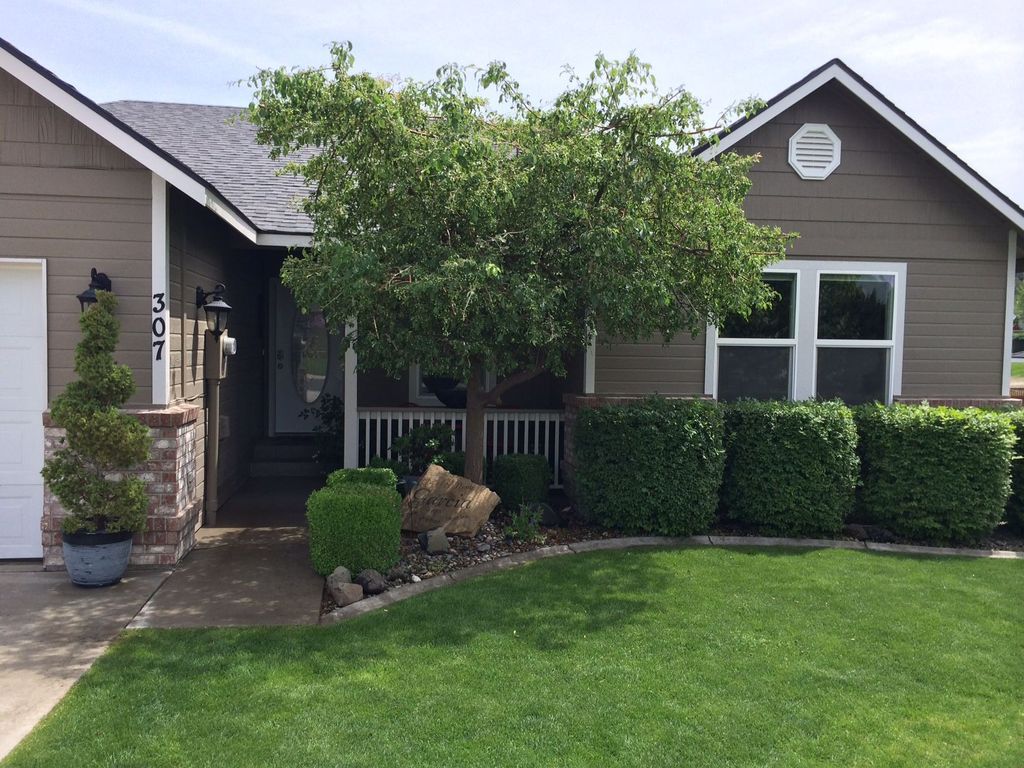 307 Concord St, Zillah, WA 98953 Trulia