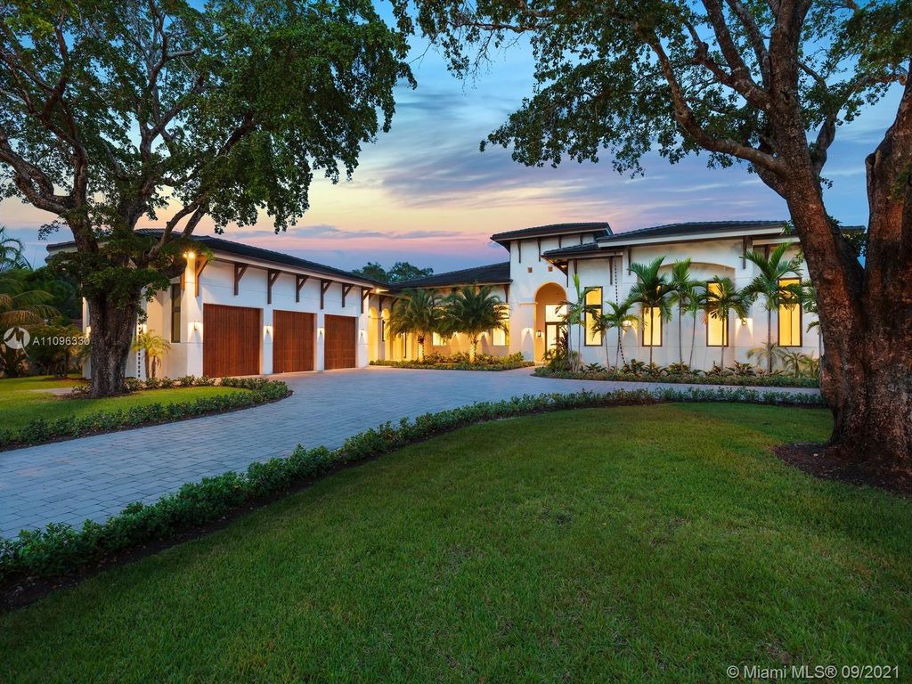 8341 SW 54th Ave, Miami, FL 33143