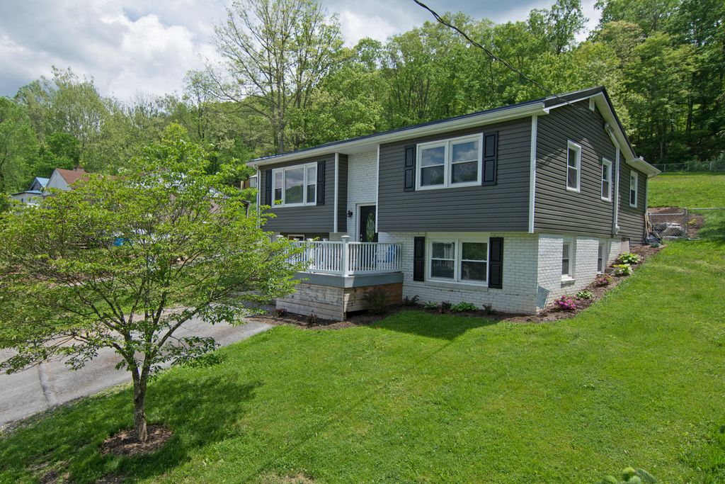 6077 Seneca Trl S, Ronceverte, WV 24970 Trulia