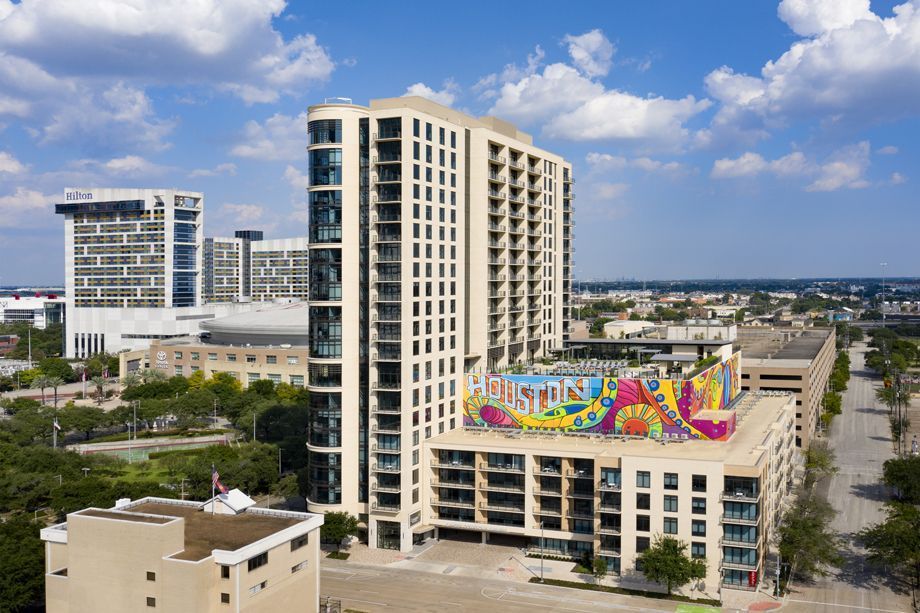 Camden Downtown Apartments in Houston, TX 77002 - Studio-2 Bed, 1-2.5