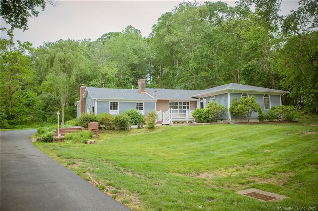 40 Carriage Hill Dr, Branford, CT 06405 Trulia