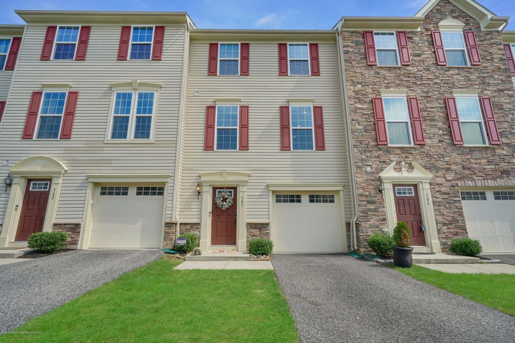 303 Rio Grande Dr #303, Toms River, NJ 08755