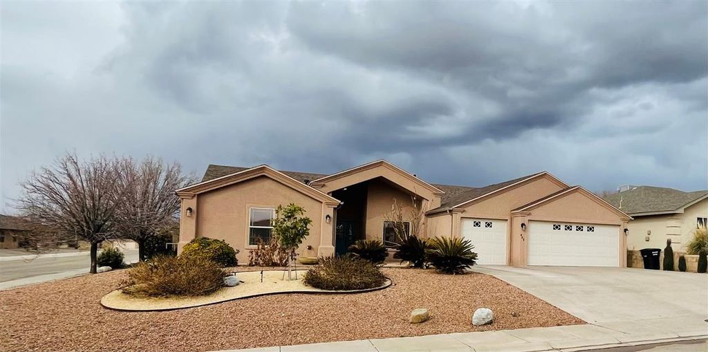 405 Camino Real, Alamogordo, NM 88310 Trulia