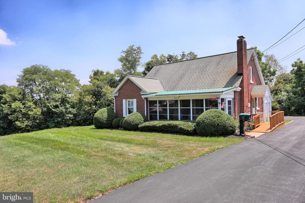 22 E Main St, Hershey, PA 17033 Trulia