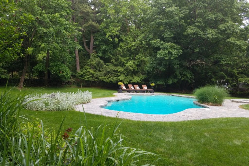 15 Brevoort Ln, Rye, NY - 5 Bed, 4 Bath Single-Family Home - 28 Photos