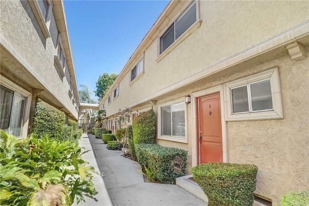 20234 Cohasset St 6, CA 91306 Trulia