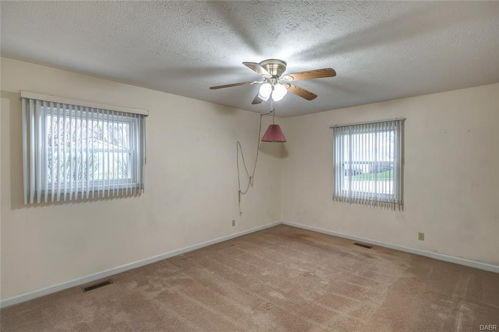 homes for sale near new carlisle ohio