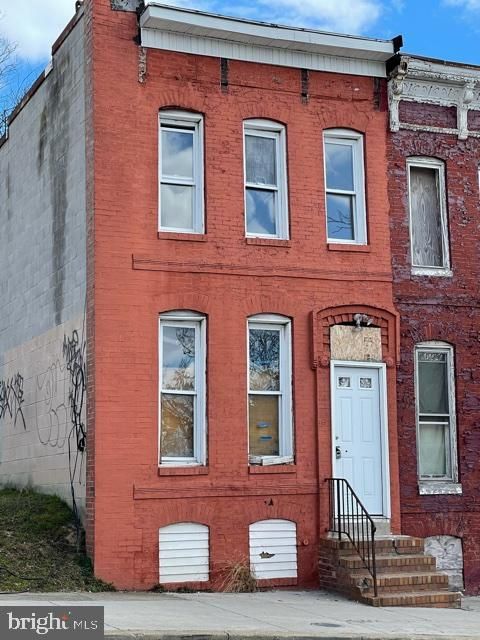 17 S Pulaski St, Baltimore, MD 21223