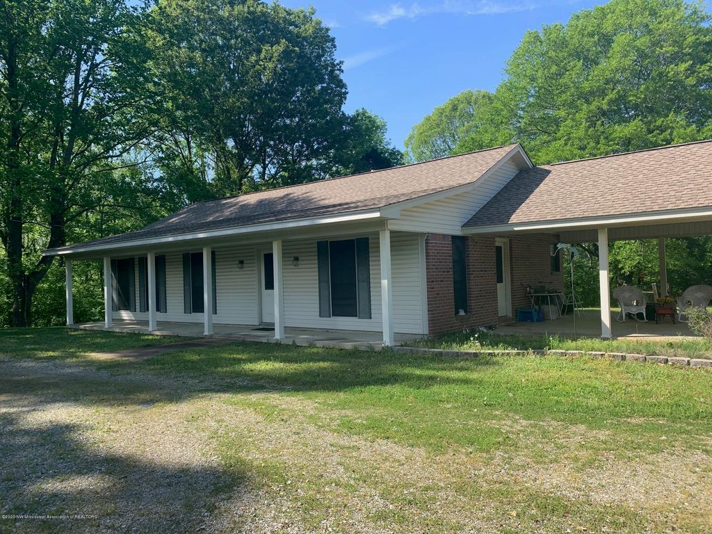 5990 Nesbit Rd, Lake Cormorant, MS 38641 Trulia