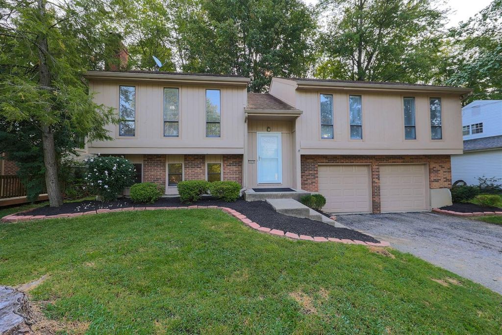 1074 Nordyke Rd, Cincinnati, OH 45255