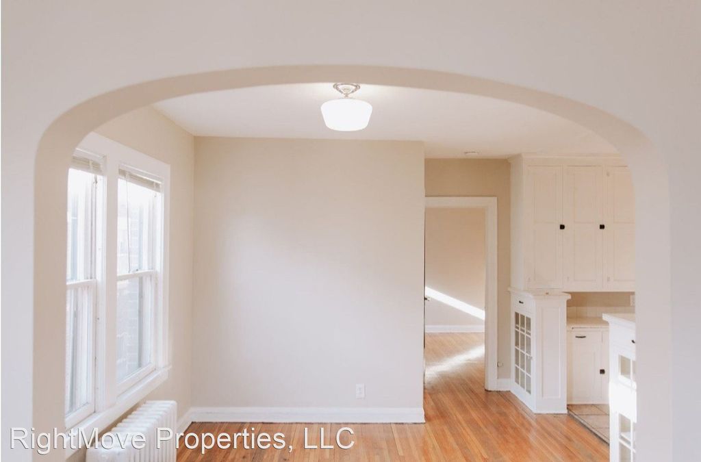 3526 Grand Ave S #106, Minneapolis, MN 55408