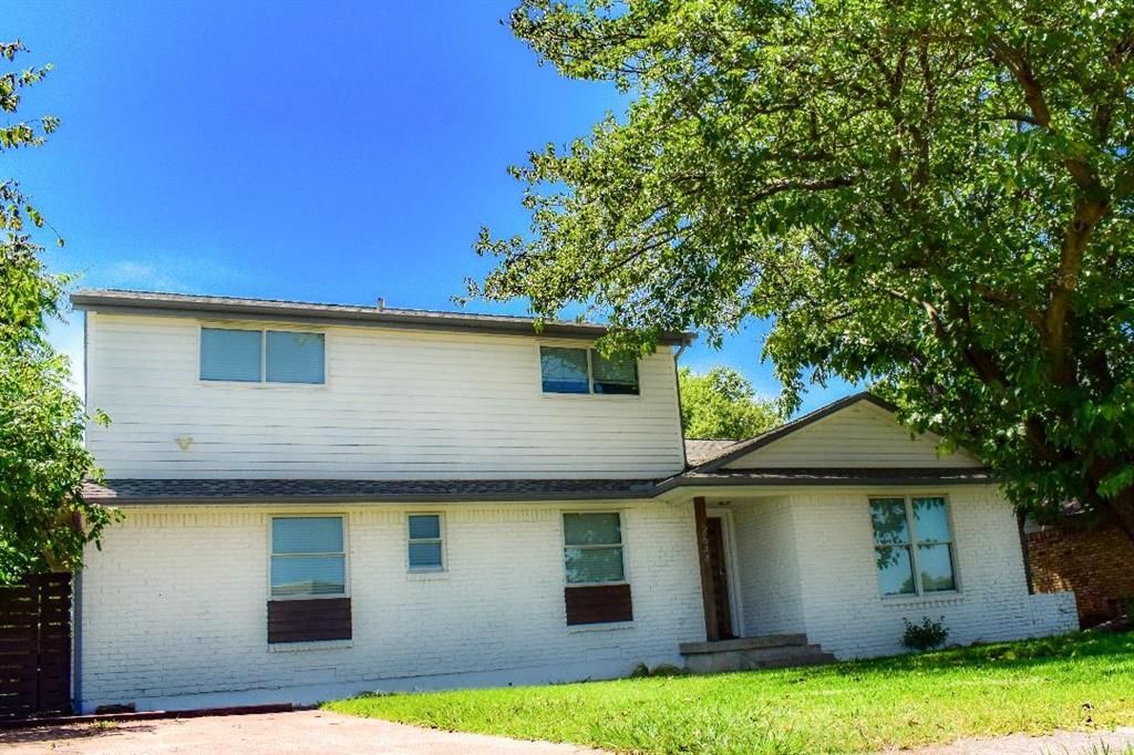 2644 Lakeland Dr, Dallas, TX 75228