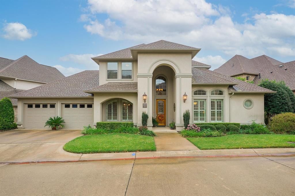 1915 Nelson Ct, Desoto, TX 75115
