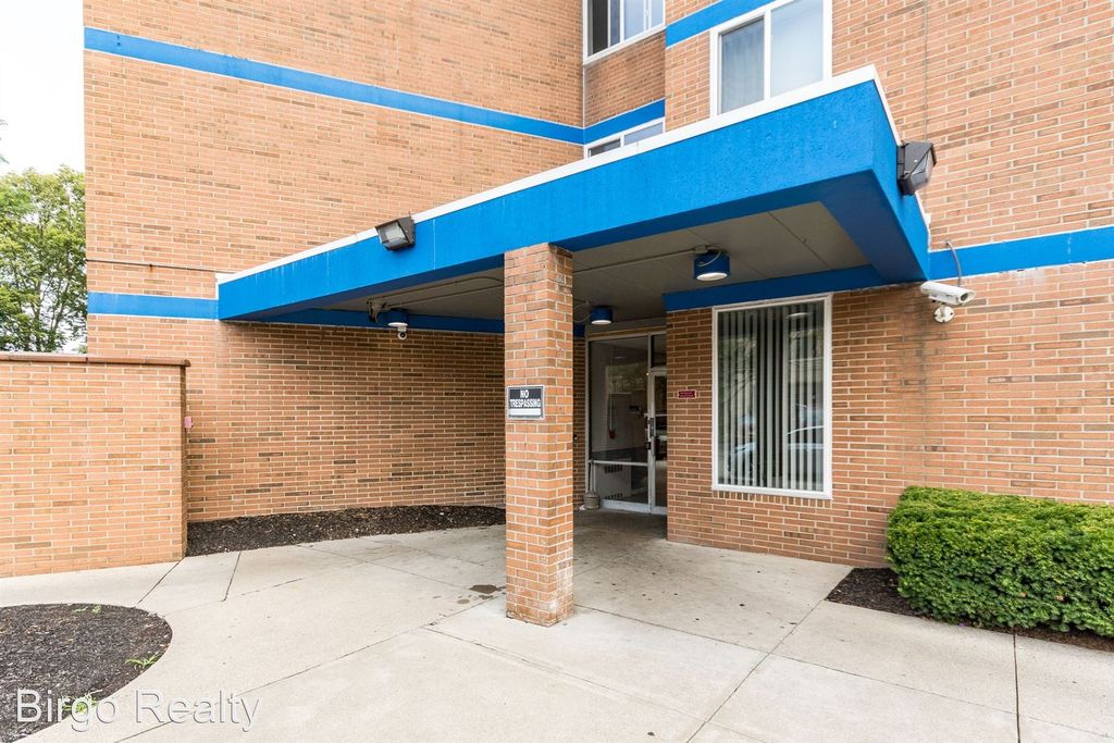 1500 Groesbeck Rd #314, Cincinnati, OH 45224