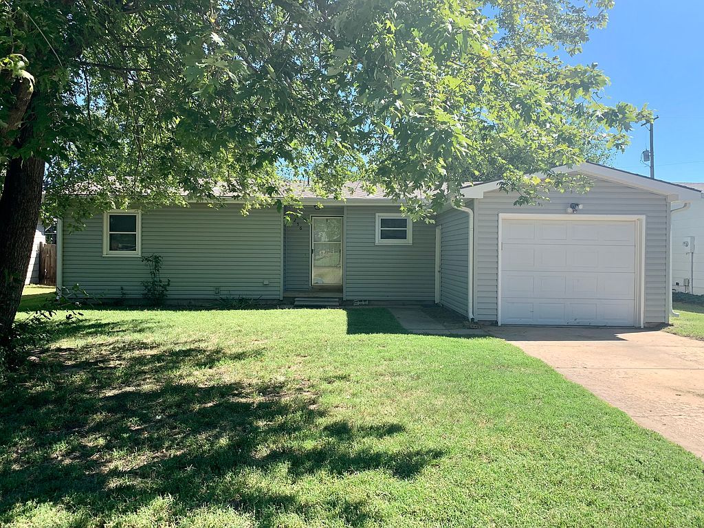 256 N Jane St, Haysville, KS 67060