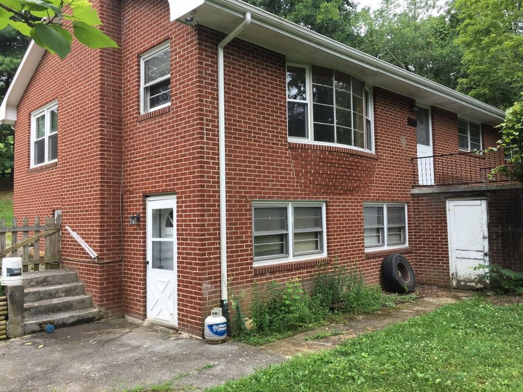 1969 Harding Rd, Blacksburg, VA 24060 Trulia