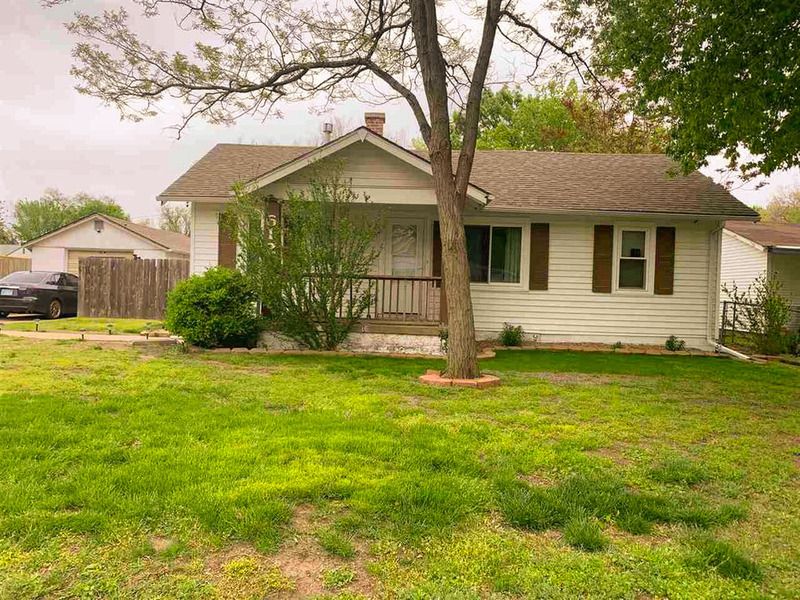 612 N Custer St, Wichita, KS 67203
