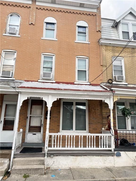 125.5 N Poplar St, Allentown, PA 18102