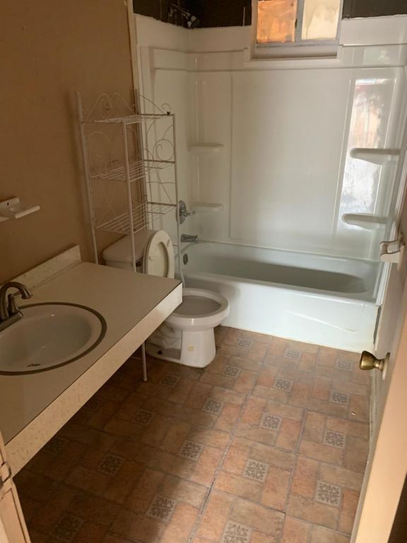 17 Fortner Ave #5, Greenville, SC 29611