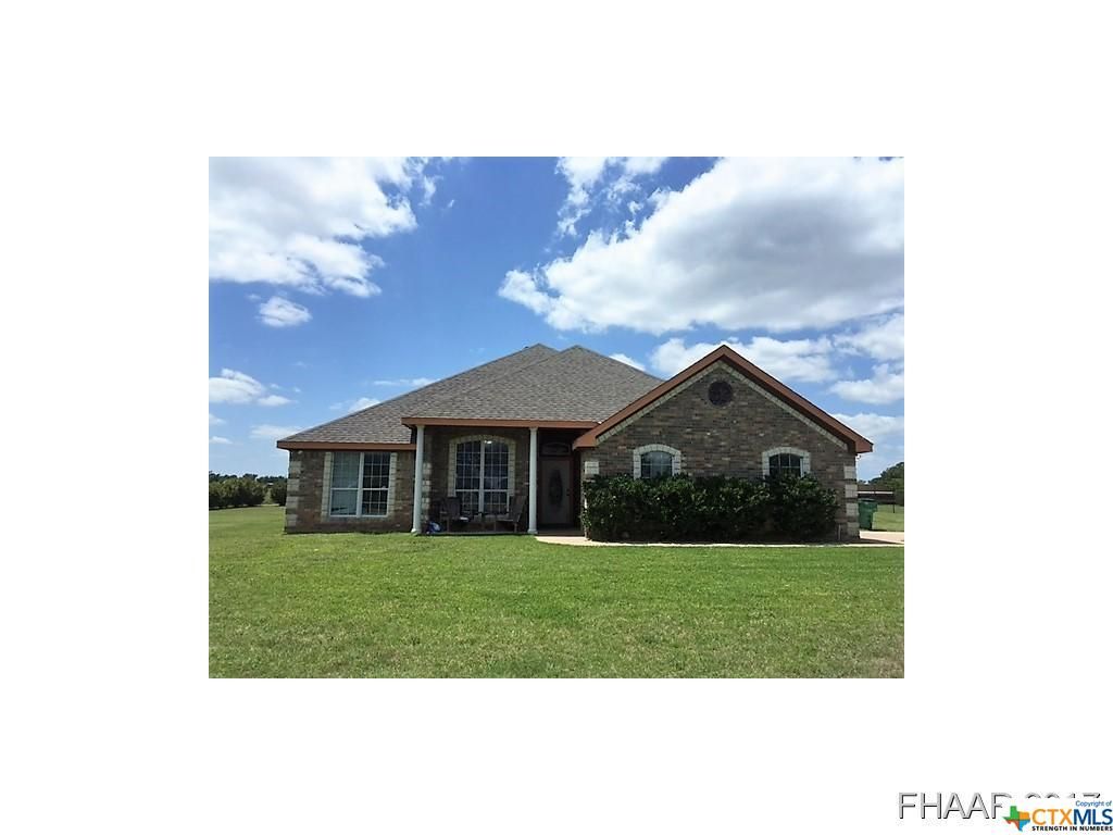 1355 Moccasin Bend Rd, Gatesville, TX 76528