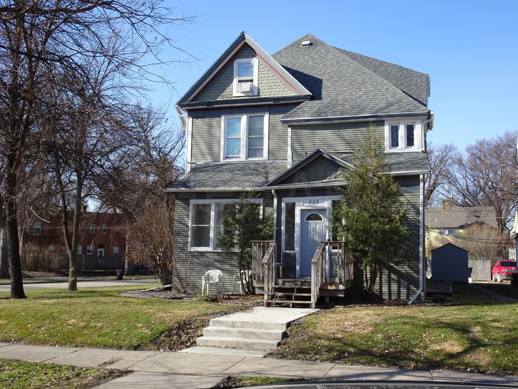 522 S 5th St, Grand Forks, ND 58201 Trulia