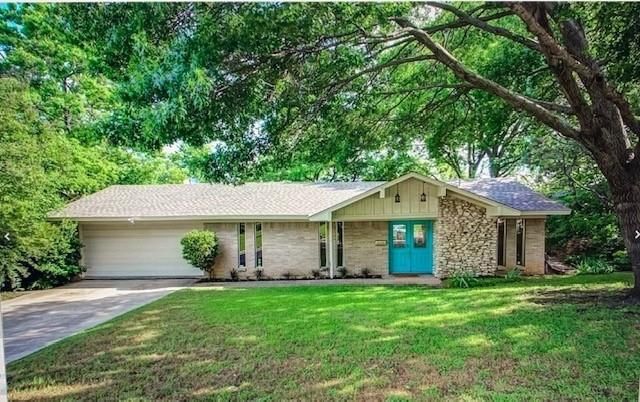 3704 Lynndale Pl, Fort Worth, TX 76133