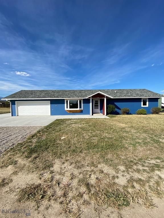 422 W Armitage St, Ennis, MT 59729