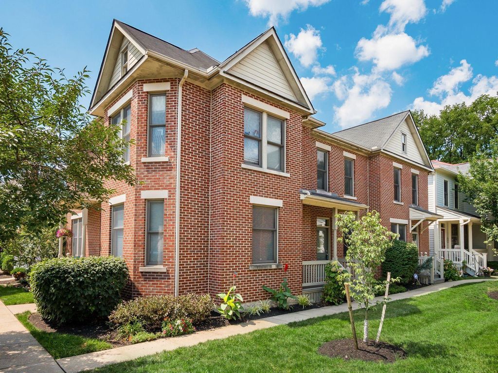 963 Delaware Ave, Columbus, OH 43201