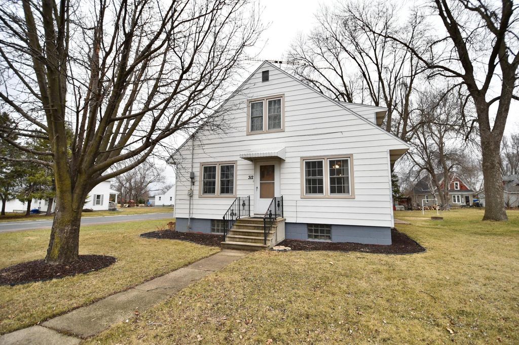 312 N 4th St, Goodhue, MN 55027 Trulia