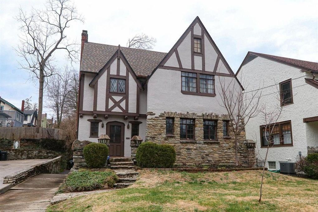 2956 Linwood Ave, Cincinnati, OH 45208