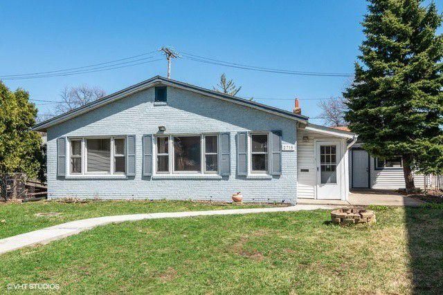 2715 Marwood St #1, River Grove, IL 60171