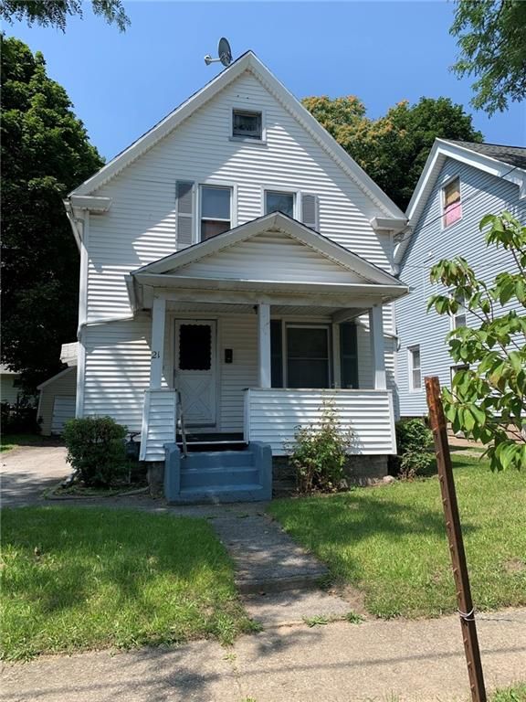 21 Nichols St, Rochester, NY 14609