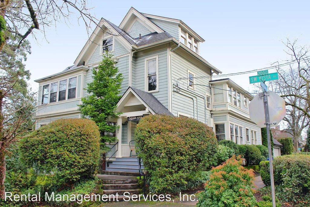 2238 SW Vista Ave #2, Portland, OR 97201