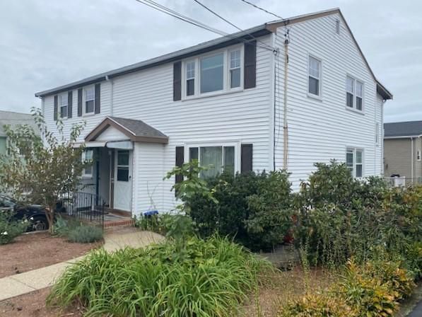 23 King St #2, Watertown, MA 02472