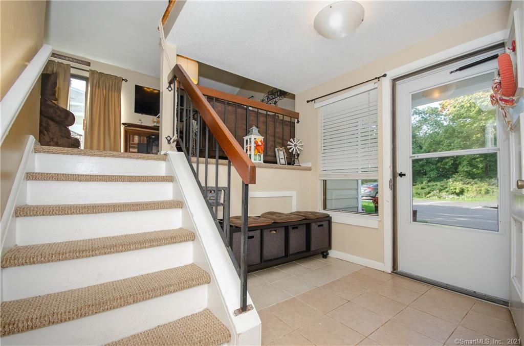 435 Thoreau St #435, Branford, CT 06405