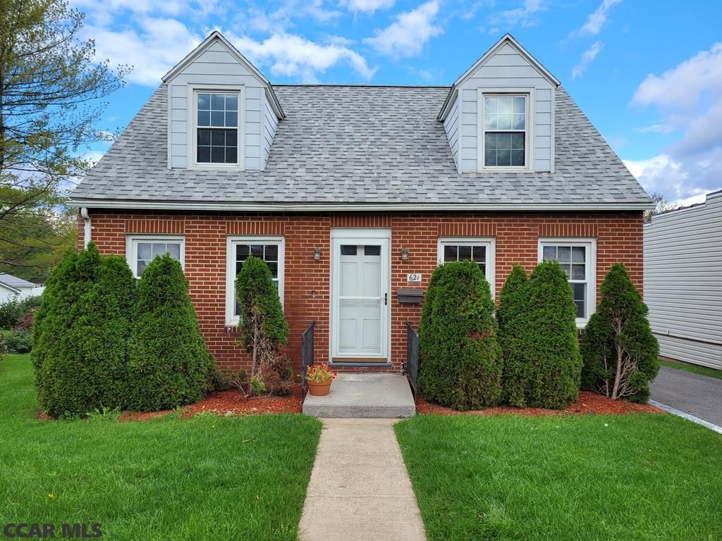 621 E Howard St, Bellefonte, PA 16823
